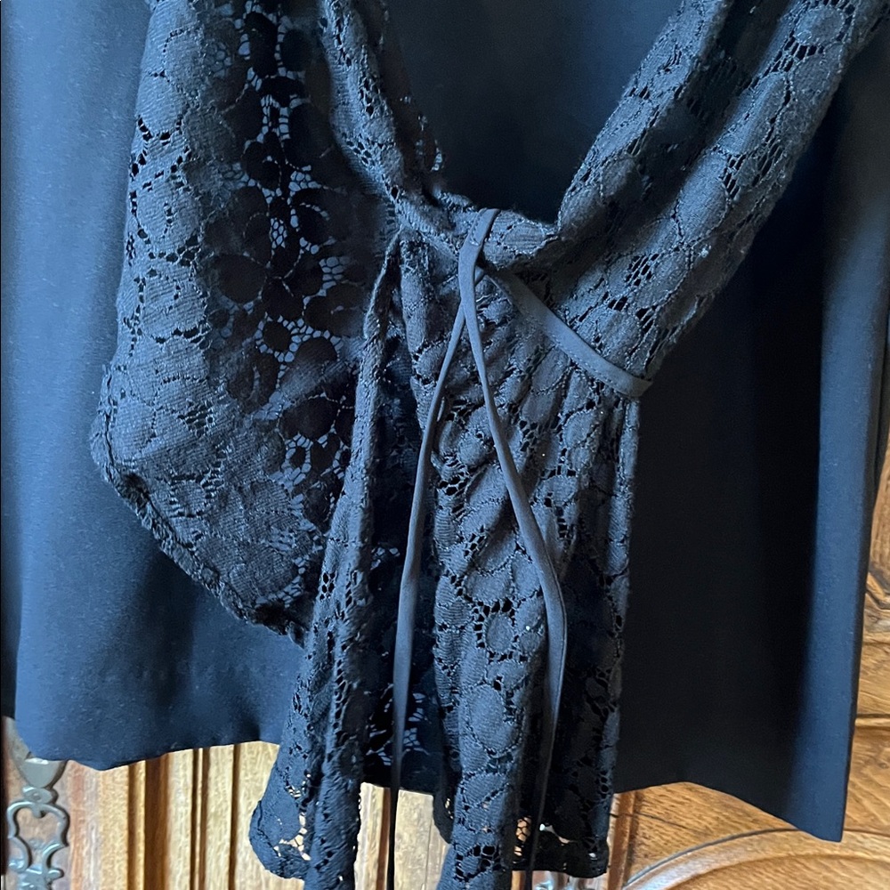 Karen Kane Black Tie Lace Bell Sleeve Crepe Top - Picture 5 of 11